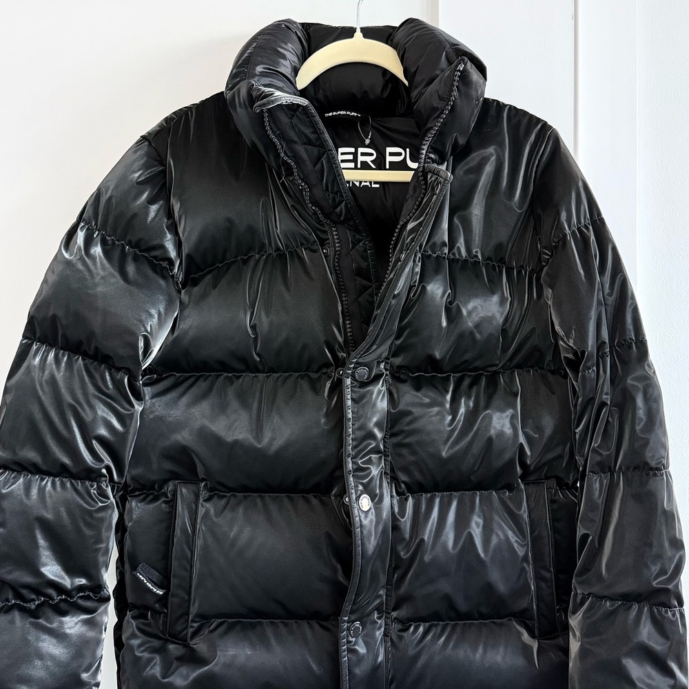 Aritzia Liquid Shine Super Puff